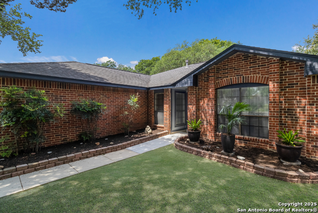 Image 4 of 25 For 5927 Spring Crossing