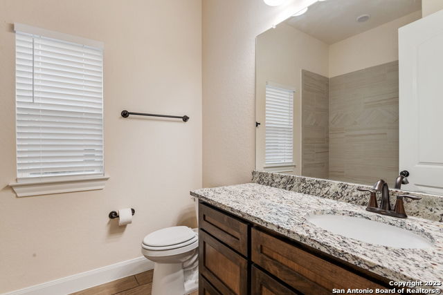 Image 18 of 22 For 514 Carriage House