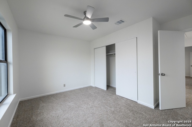 Image 17 of 18 For 6631 Meadow Dawn Dr