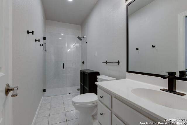 Listing photo id 29 for 27 Sherborne Wood