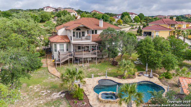 Listing photo id 0 for 714 Ruidosa Downs