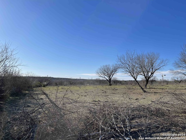Listing photo id 0 for 2625 Grosenbacher