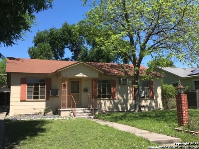 Details for 407 Wildwood W, San Antonio, TX 78212