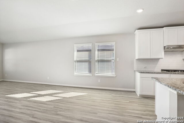 Listing photo id 9 for 16930 Blaise Terrace