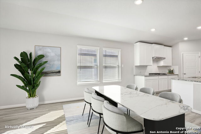 Listing photo id 11 for 16930 Blaise Terrace