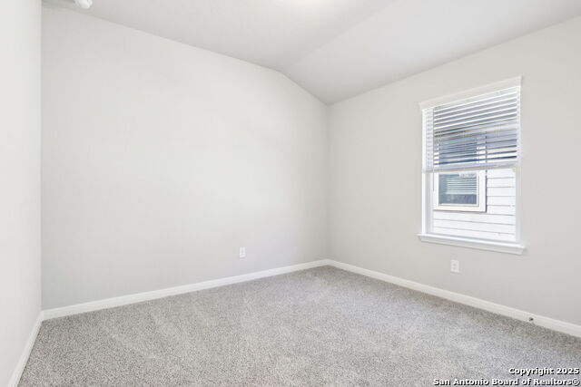 Listing photo id 20 for 16930 Blaise Terrace
