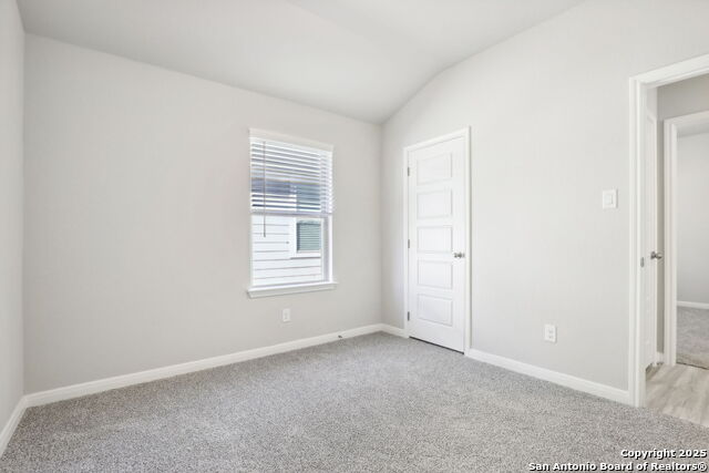 Listing photo id 21 for 16930 Blaise Terrace