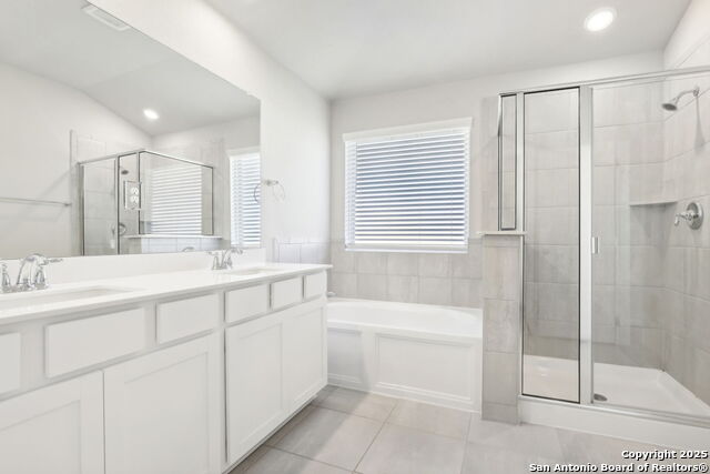 Listing photo id 32 for 16930 Blaise Terrace