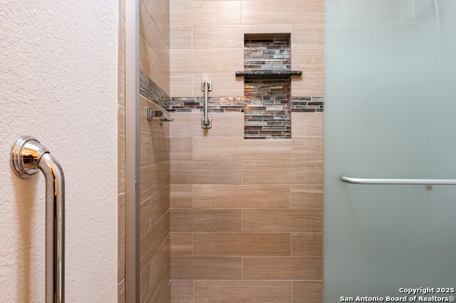 Image 16 of 28 For 148 Green Brook