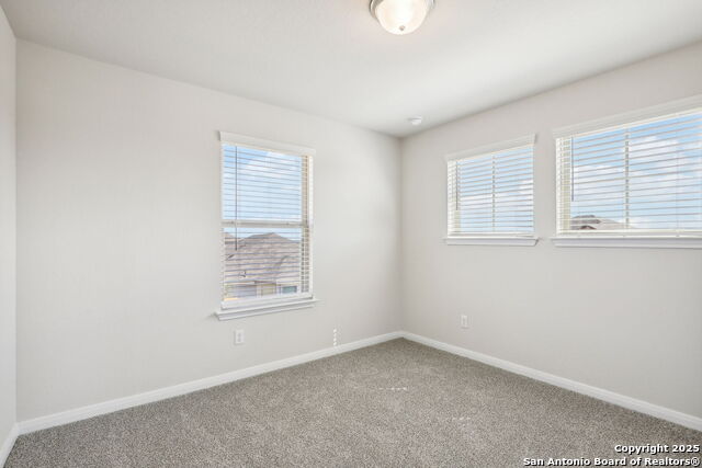 Image 38 of 50 For 251 Cherry Creek