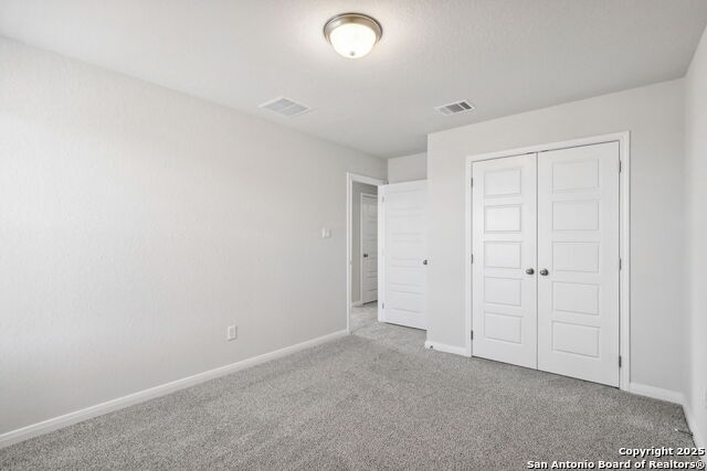 Image 43 of 50 For 251 Cherry Creek