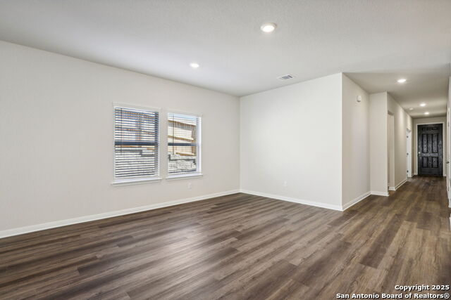 Image 6 of 50 For 251 Cherry Creek