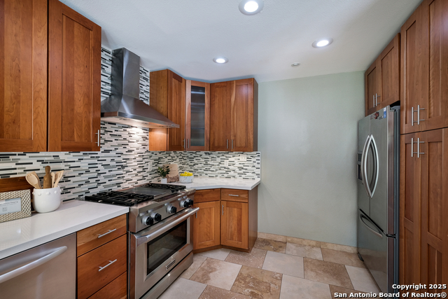 Listing photo id 10 for 11105 Vance Jackson