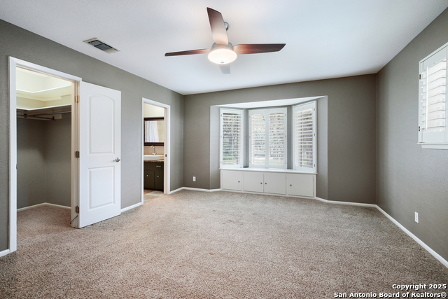 Listing photo id 14 for 11105 Vance Jackson