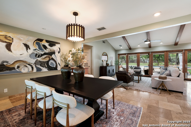 Listing photo id 4 for 11105 Vance Jackson