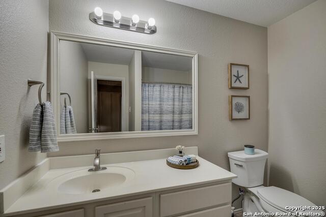 Image 21 of 27 For 8422 Parkdale