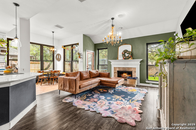 Image 13 of 40 For 15624 Ashton Wood