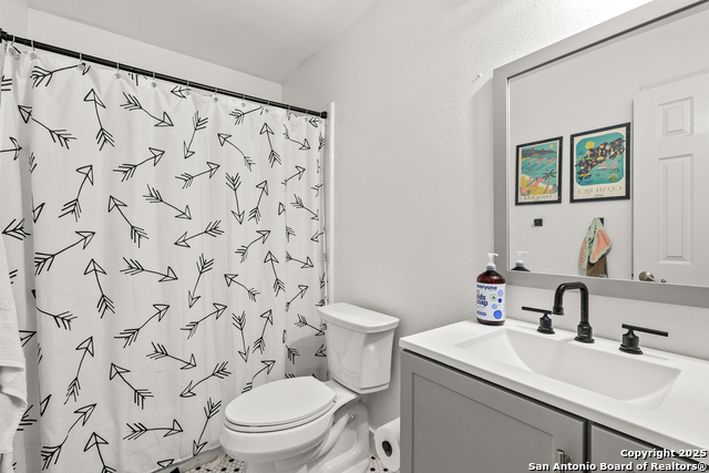 Image 29 of 40 For 15624 Ashton Wood