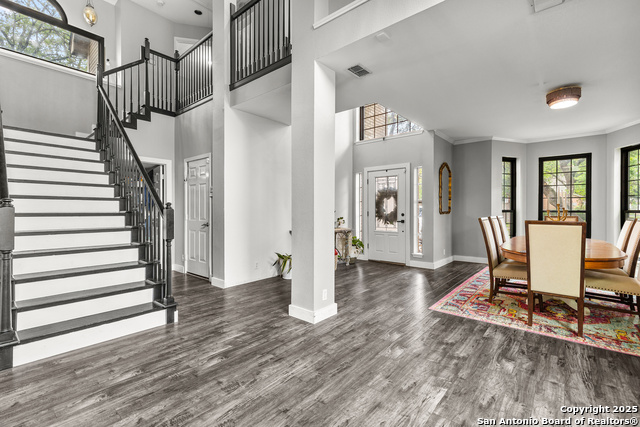 Image 8 of 40 For 15624 Ashton Wood