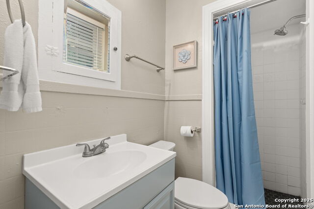 Image 22 of 45 For 510 Highland Blvd W
