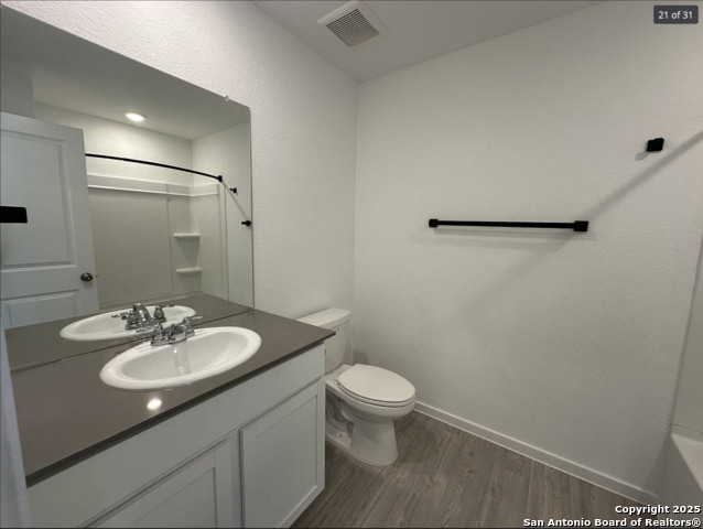 Image 18 of 26 For 5234 Whirling Way
