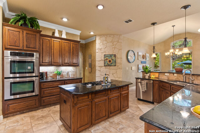 Image 14 of 42 For 627 Reenie Way