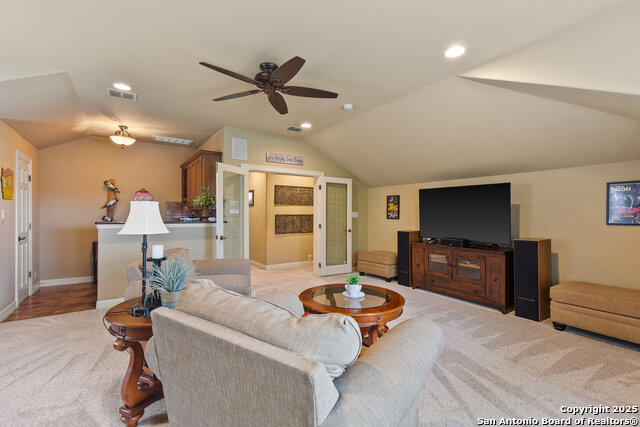 Image 30 of 42 For 627 Reenie Way