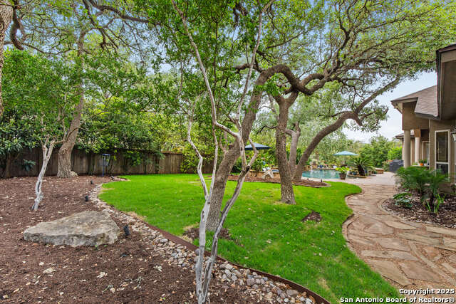 Image 35 of 42 For 627 Reenie Way