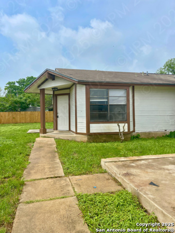 Image 2 of 12 For 9602 Vale Dr