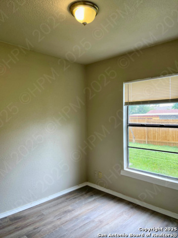 Image 9 of 12 For 9602 Vale Dr