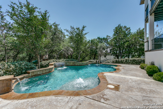 Image 33 of 36 For 8826 Falcon Place