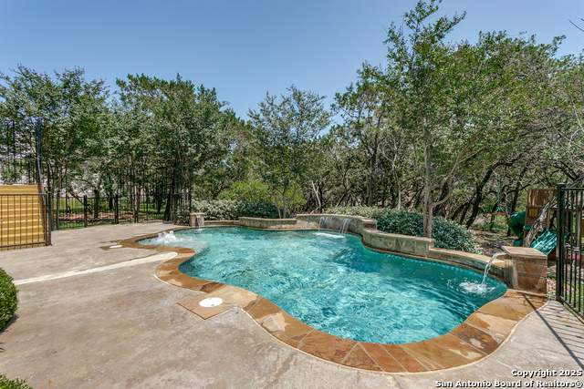 Image 34 of 36 For 8826 Falcon Place