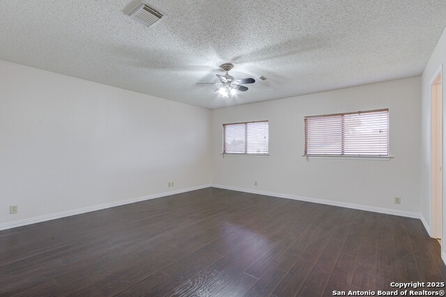 Image 14 of 26 For 10126 Silver Park
