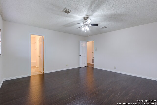 Image 15 of 26 For 10126 Silver Park
