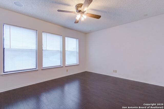 Image 18 of 26 For 10126 Silver Park