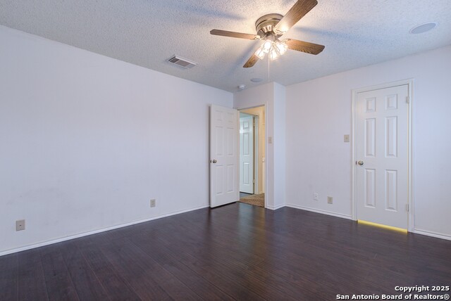 Image 19 of 26 For 10126 Silver Park