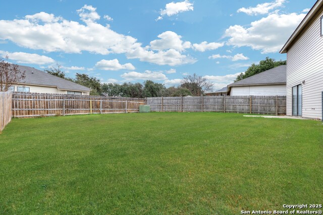 Image 24 of 26 For 10126 Silver Park