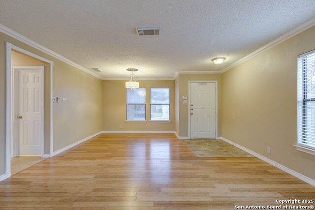 Image 5 of 26 For 10126 Silver Park