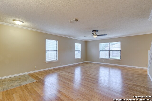Image 7 of 26 For 10126 Silver Park