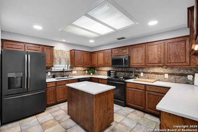 Image 10 of 25 For 1852 County Road 6710