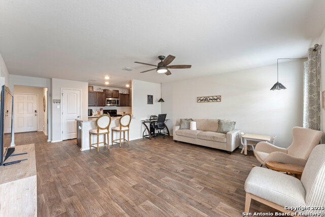 Image 14 of 23 For 9619 Hayden Sedge
