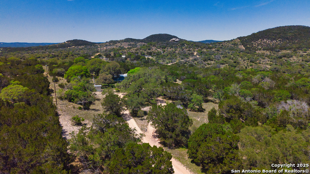 Details for 1879 Forest Trail Dr, Bandera, TX 78003
