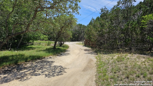 Image 4 of 46 For 1879 Forest Trail Dr