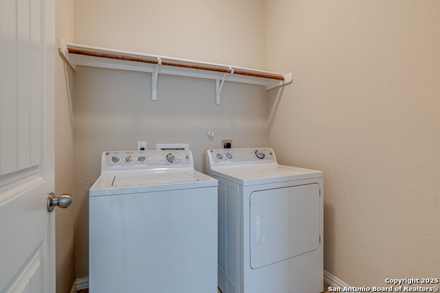 Image 17 of 19 For 9819 Marbach Crest