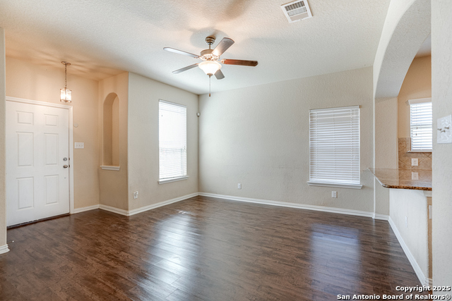 Image 4 of 19 For 9819 Marbach Crest