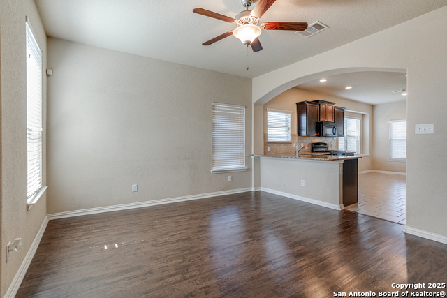 Image 6 of 19 For 9819 Marbach Crest