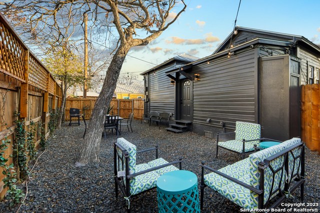Image 12 of 47 For 233 Leigh St