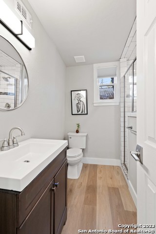 Image 13 of 47 For 233 Leigh St