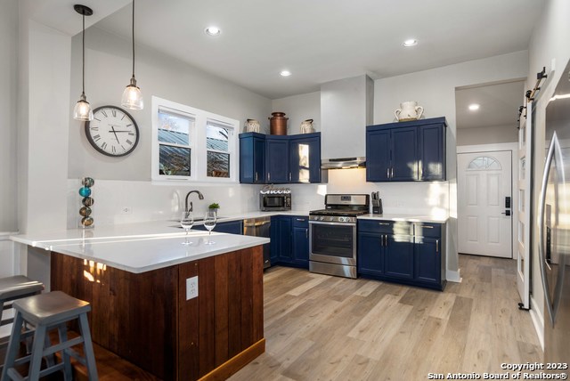 Image 41 of 47 For 233 Leigh St