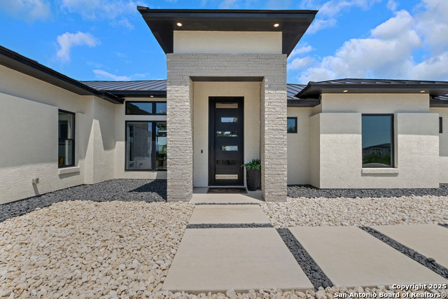 Listing photo id 5 for 364 Pr 2771